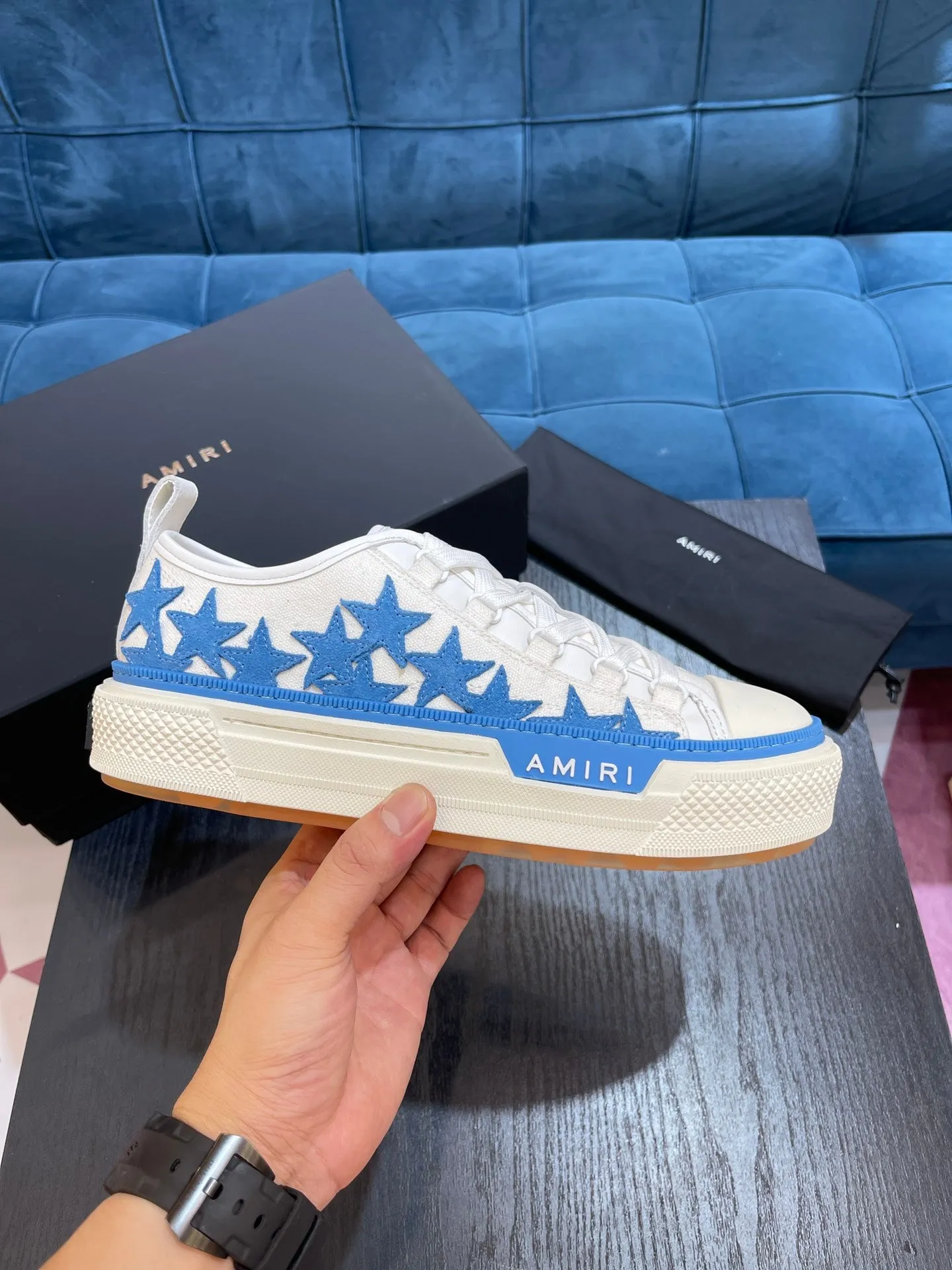 AMR Stars Court  Low Blue Sneakers-194