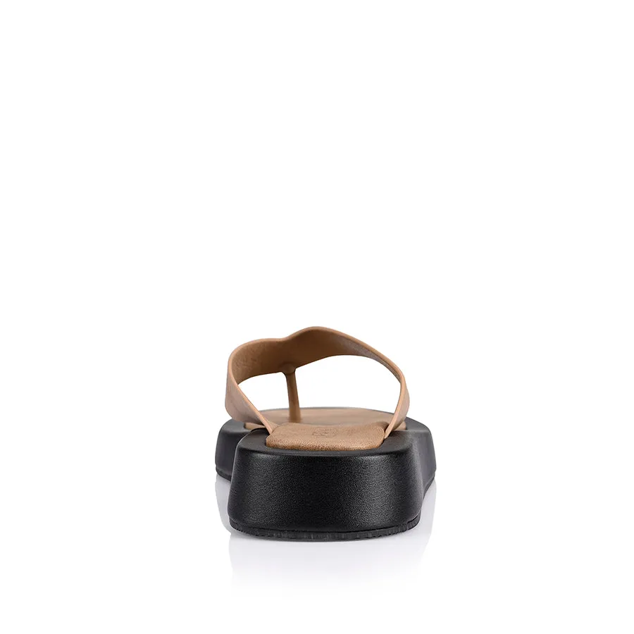 Bouncer II Flatform Thongs - Biscuit Softee