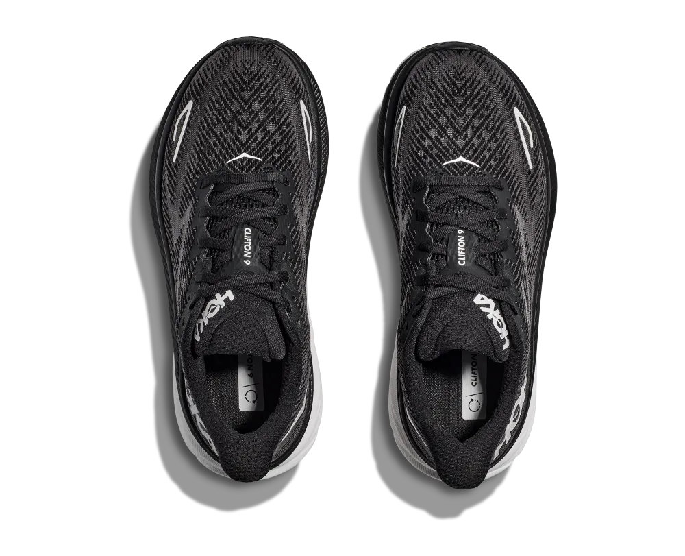 'Hoka' Men's Clifton 9 - Black / White