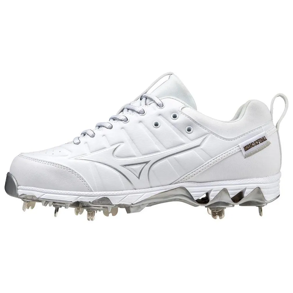 Mizuno 9-Spike Swift 7 Low Women's Metal Softball Cleat