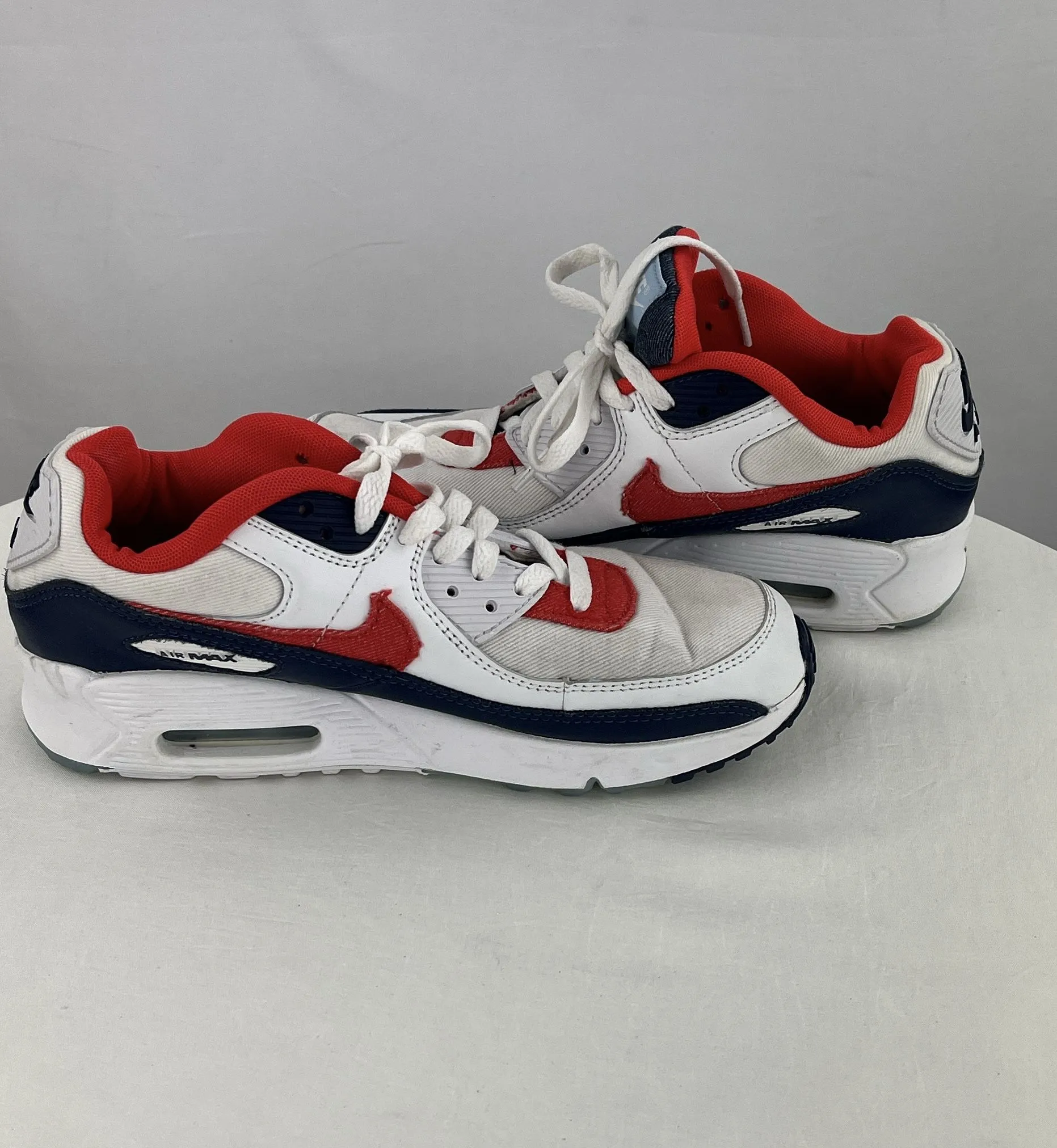 NIKE Boy's Air Max 90 Red White Blue Sneakers Size 6.5Y