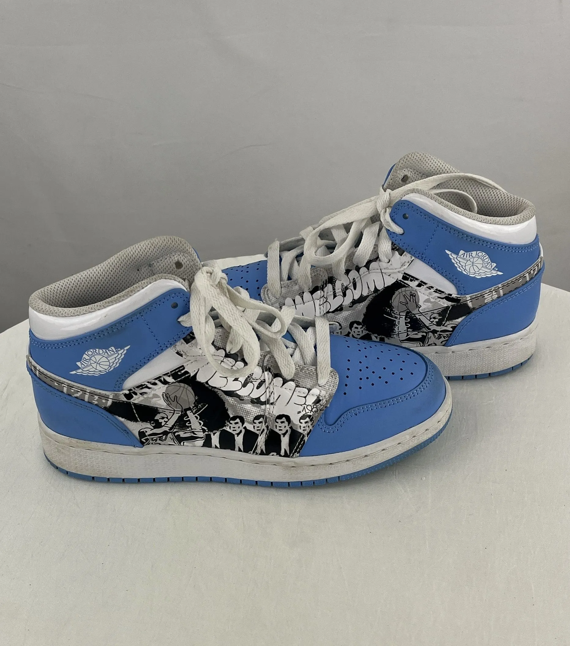 Nike Boy's Jordan 1 MId "Game Winner"/Univ Blue-Starfish Shoes Size 5Y