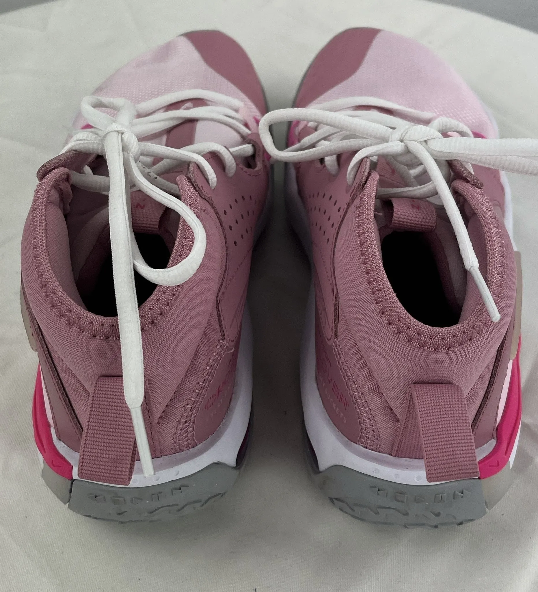 Nike Girl's Air Zoom Crossover 2 SE Sail Pink Leather Basketball Shoes Size 6.5Y