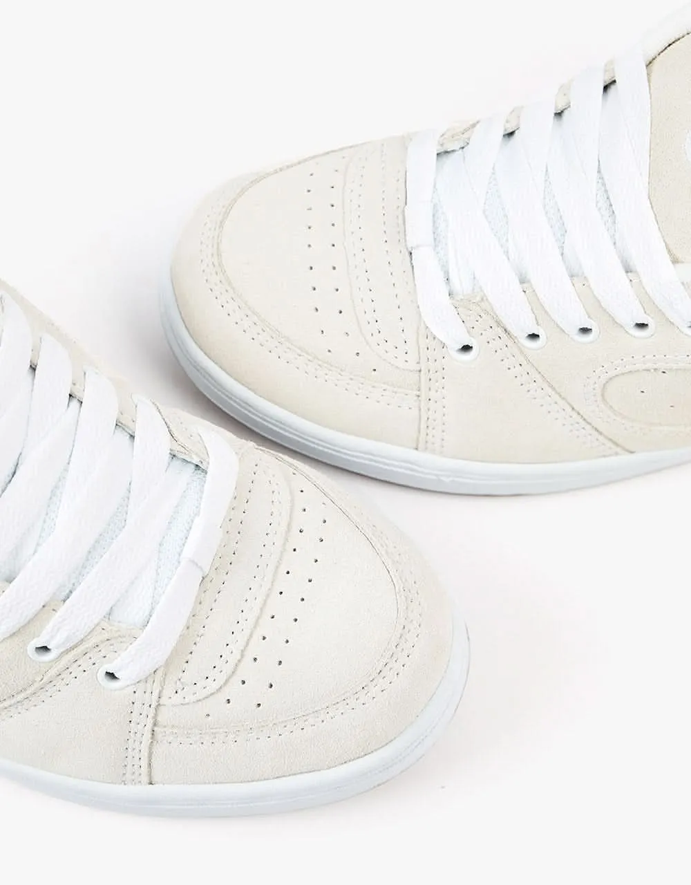 éS Accel OG Skate Shoes - White/Gum