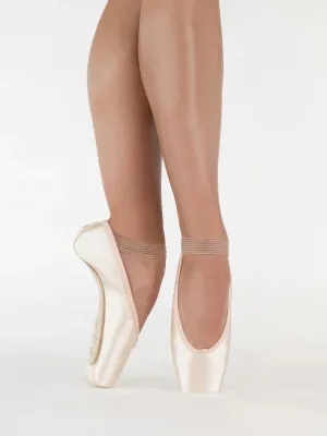 Suffolk Reign Pink Standard  Pointe Shoe