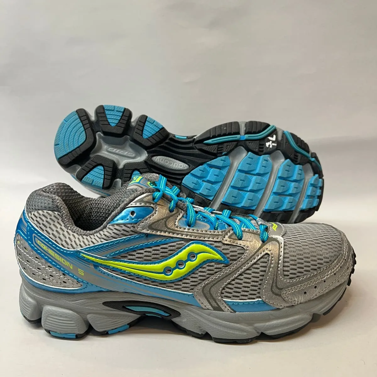 Women's Saucony •Cohesion 5• Running Shoe • Blue/Gray/Green Size 7.5 Wide - Preowned